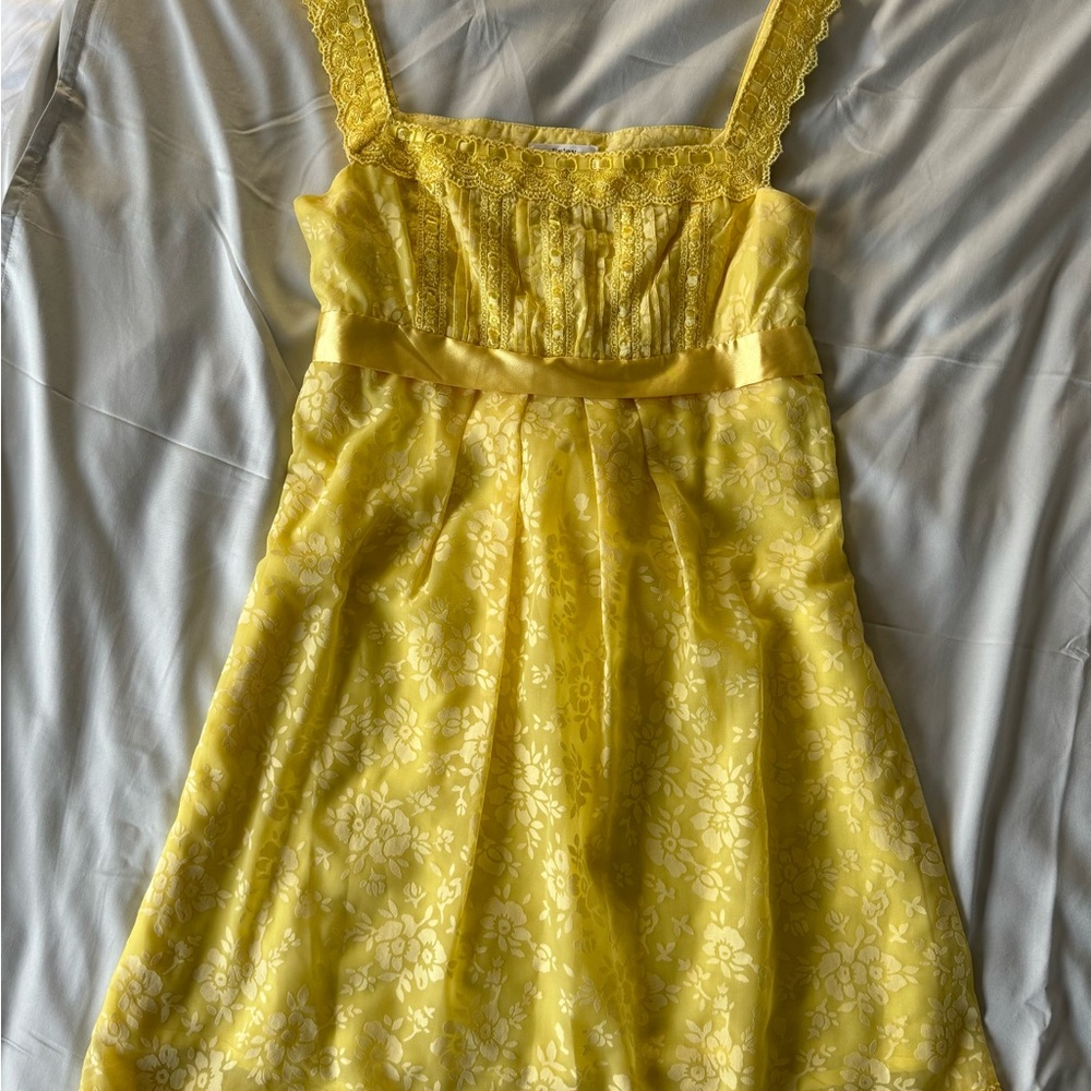 Esley Yellow Floral Dress